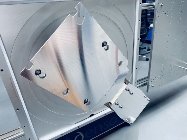 260909_VHM_VERTICAL HANDLING MODULE_006xx